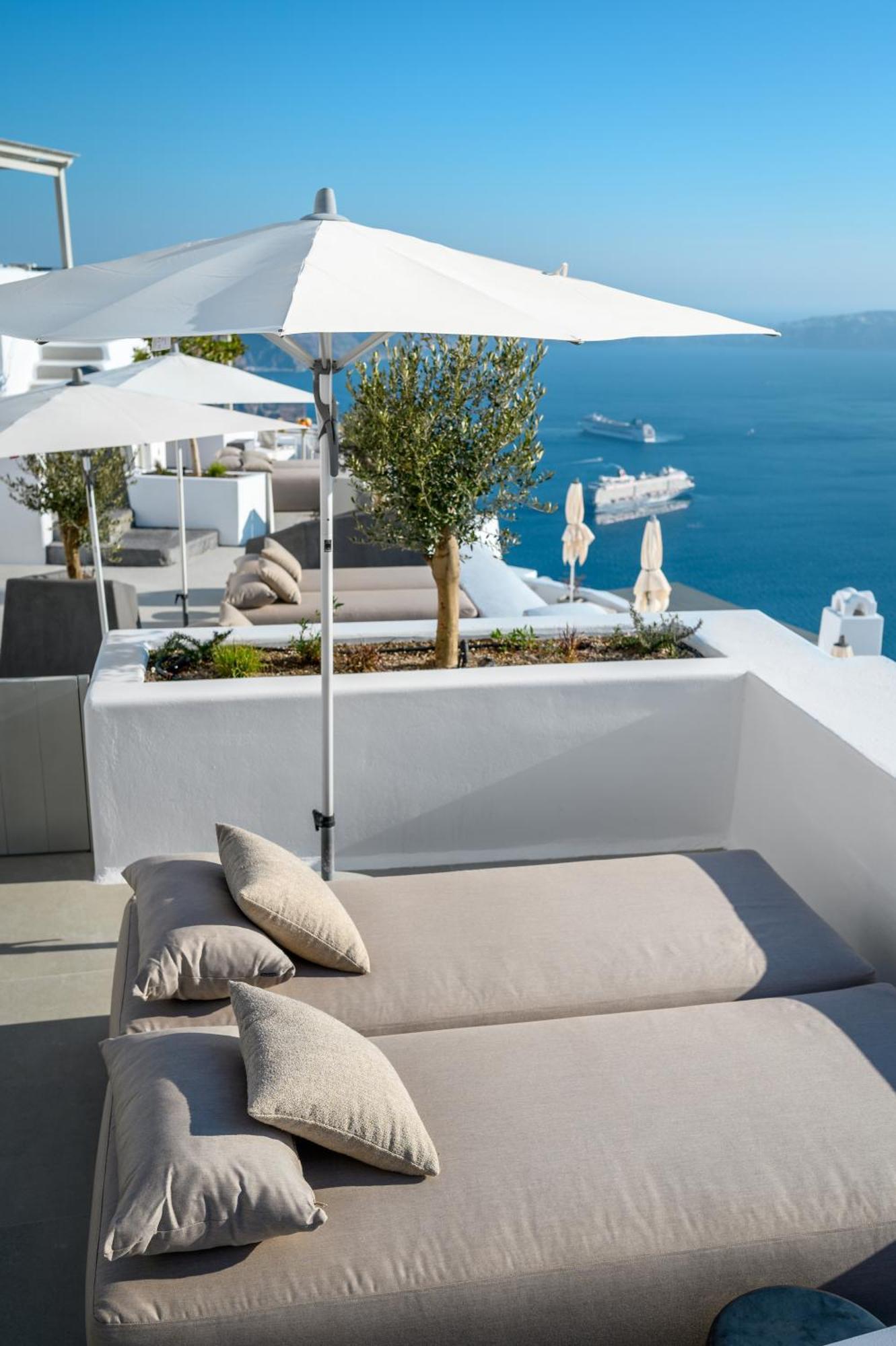 Iconic Santorini, A Boutique Cave Hotel By Sandglass Imerovigli  Room photo