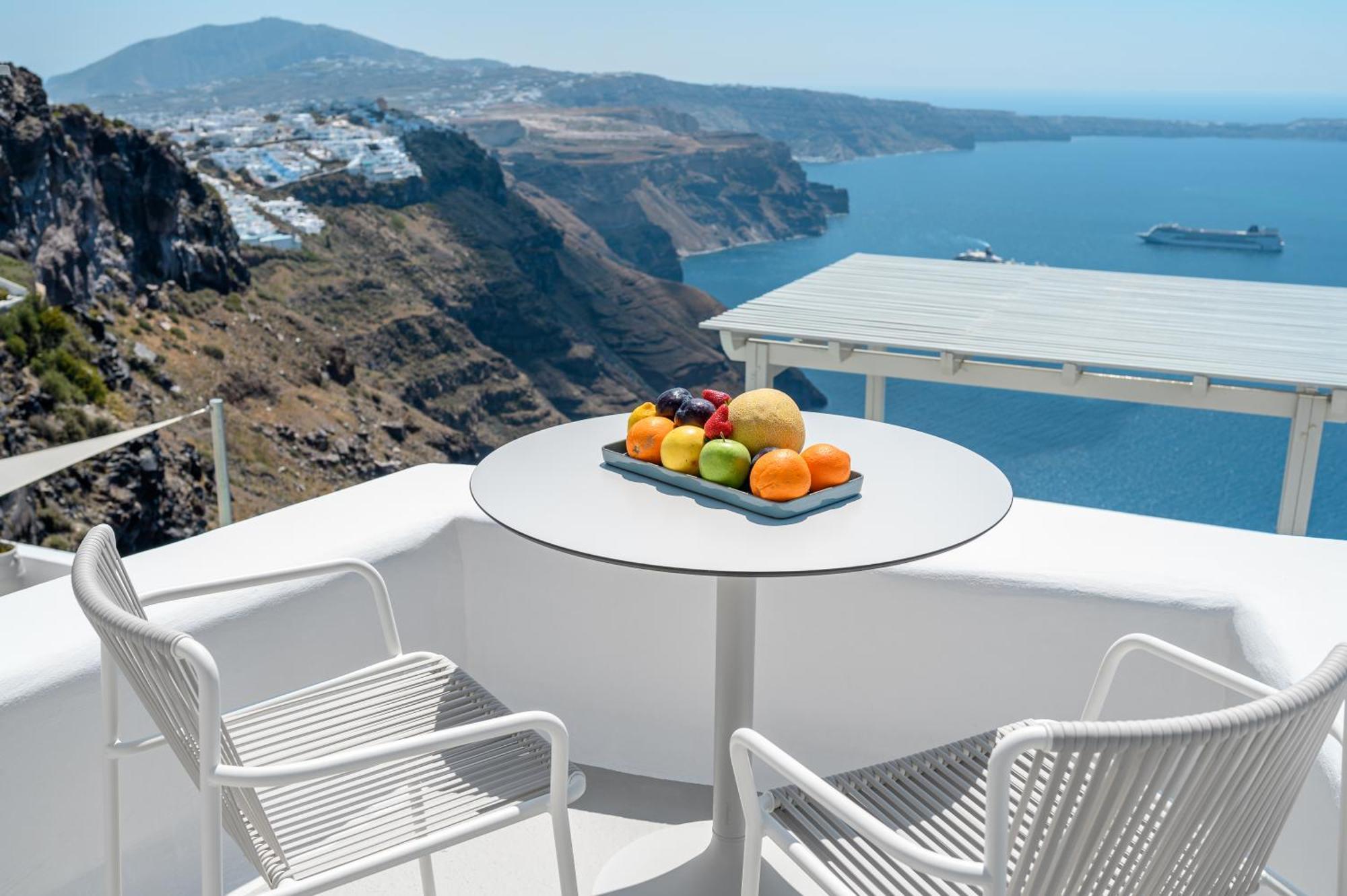 Iconic Santorini, A Boutique Cave Hotel By Sandglass Imerovigli  Room photo